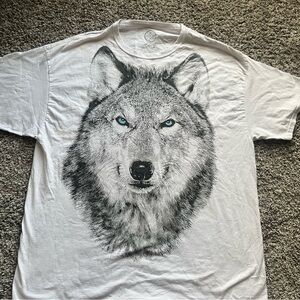 White Men's Short-Sleeve Wolf Graphic Tee